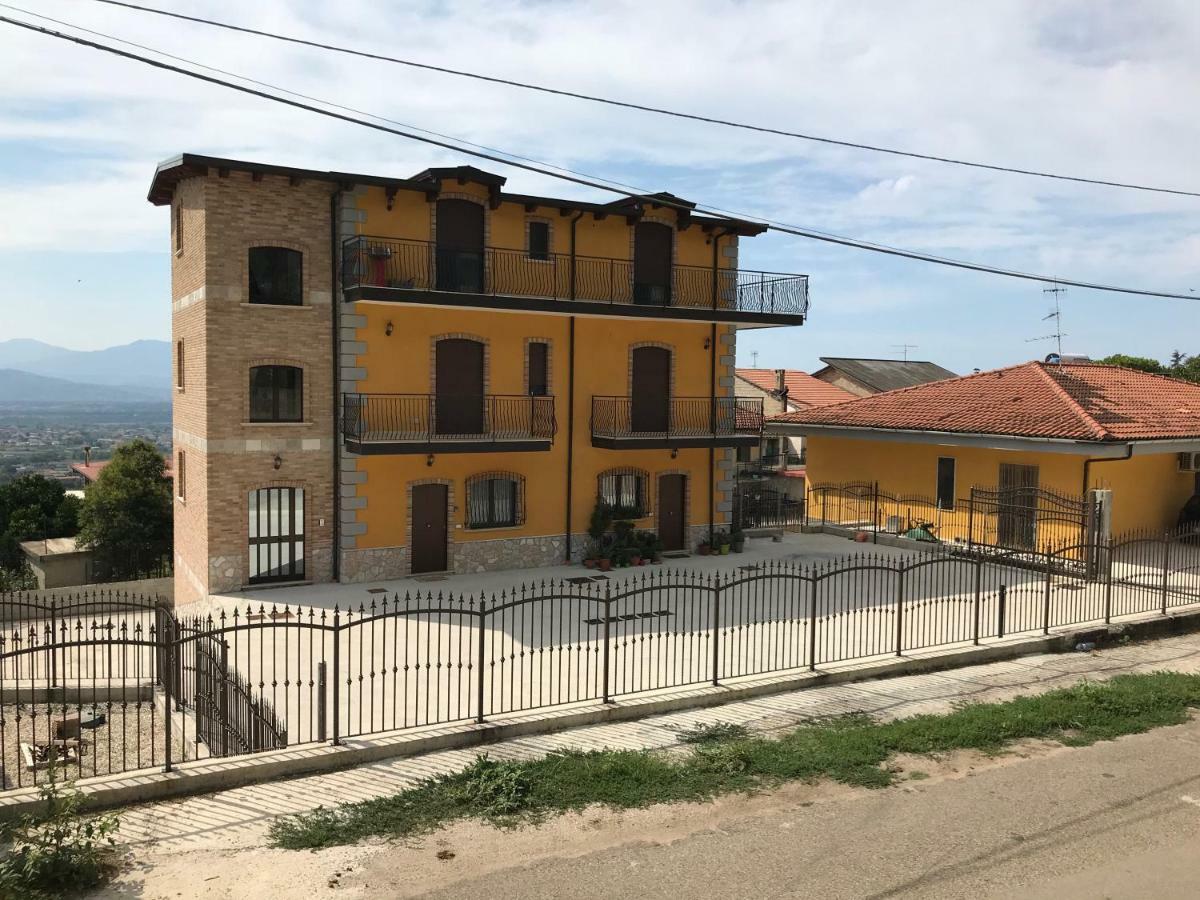 A Casa Di Laura B&B Apartments Campagna Zewnętrze zdjęcie
